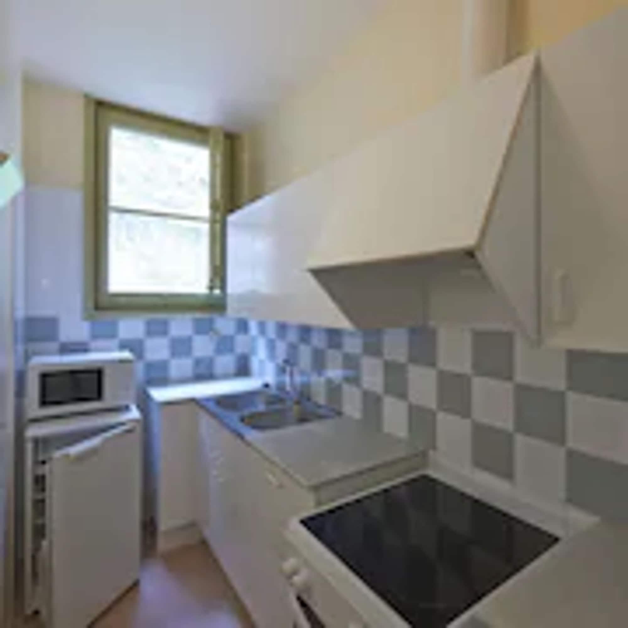 Apartamentos Montserrat Abat Marcet Kültér fotó
